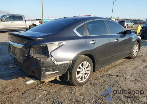 2015 Nissan Altima 2.5 S z USA, uszkodzony, nr VIN 1N4AL3AP8FC113166